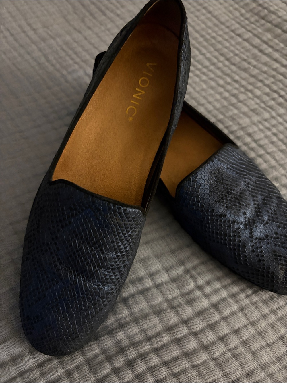 Vionic Men's Navy Blue Embossed Slip-On Loafers